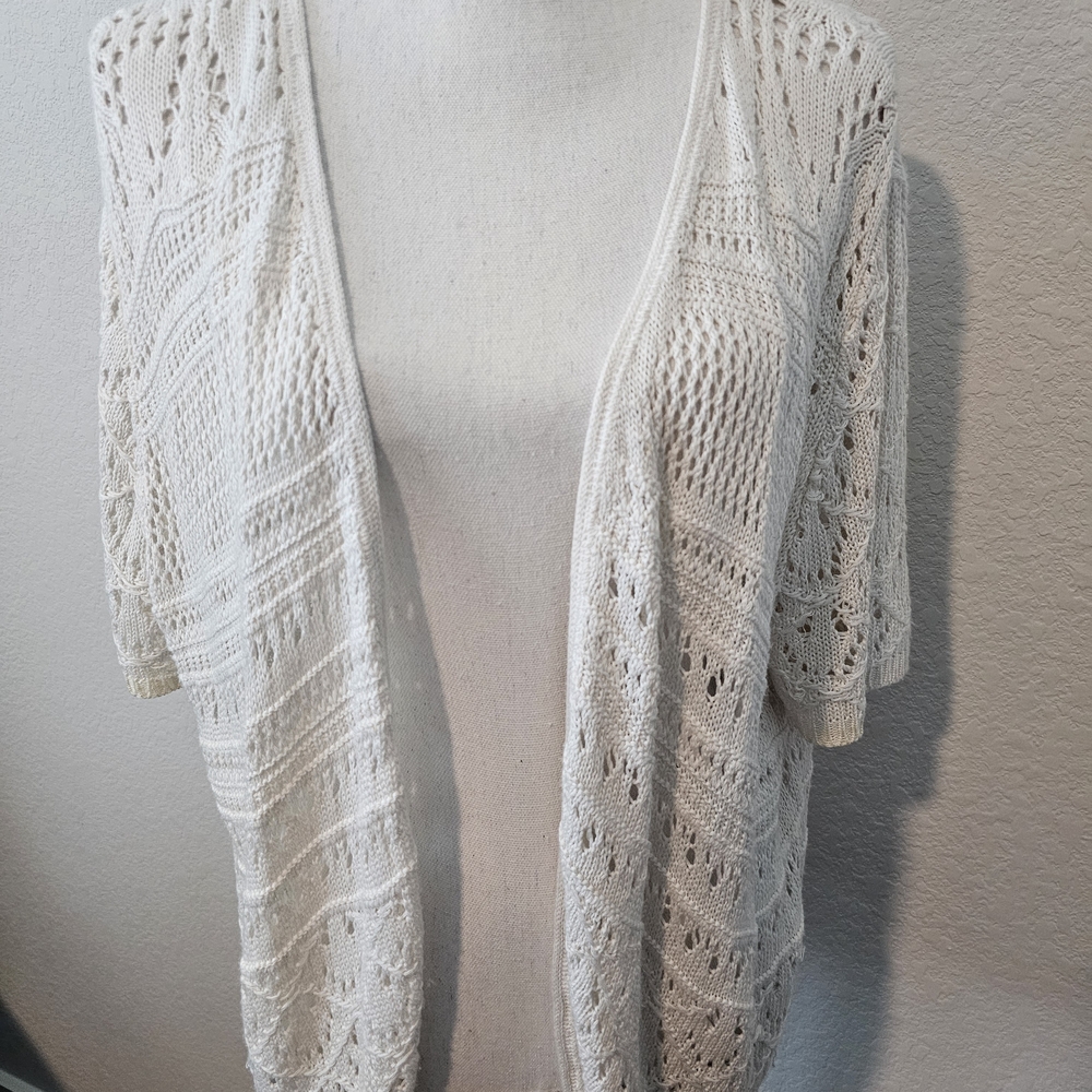Avenue White Open-Knit Cardigan